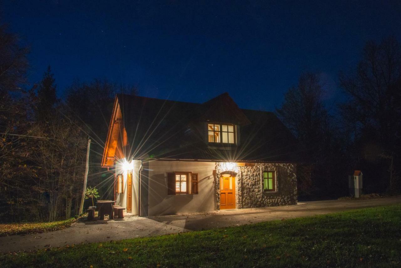 Vineyard Cottage Vina in Medu Trebelno Exterior foto