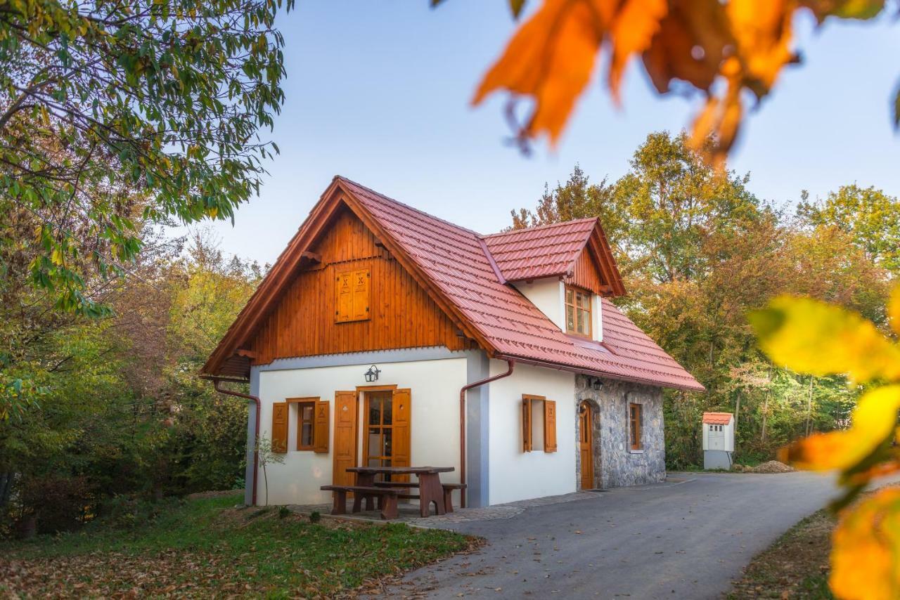 Vineyard Cottage Vina in Medu Trebelno Exterior foto